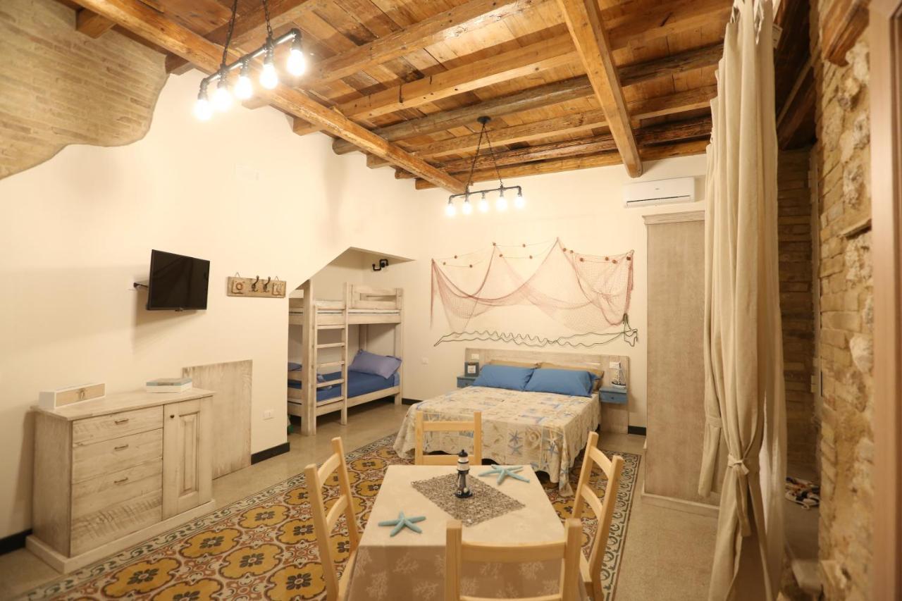 Aparthotel Antica Dimora Dell'Ammiraglio Licata Exterior foto